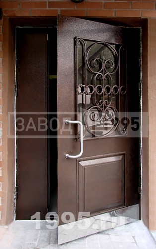 Входная дверь со стеклопакетом Входная дверь со стеклопакетом